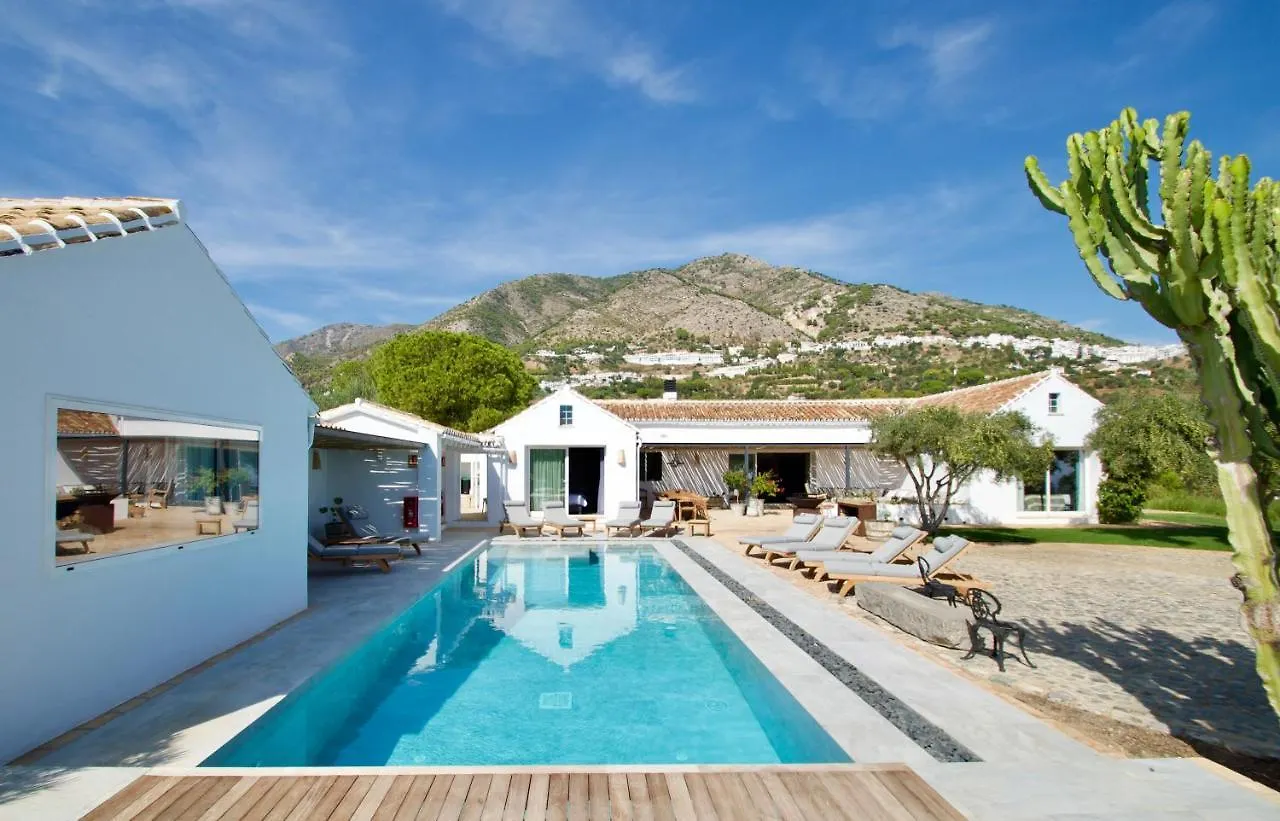 La Finquita - Villa Neuve Super Equipee, Super Confort, Piscine, Jardin, Wi-Fi Mijas 0*,  Spain